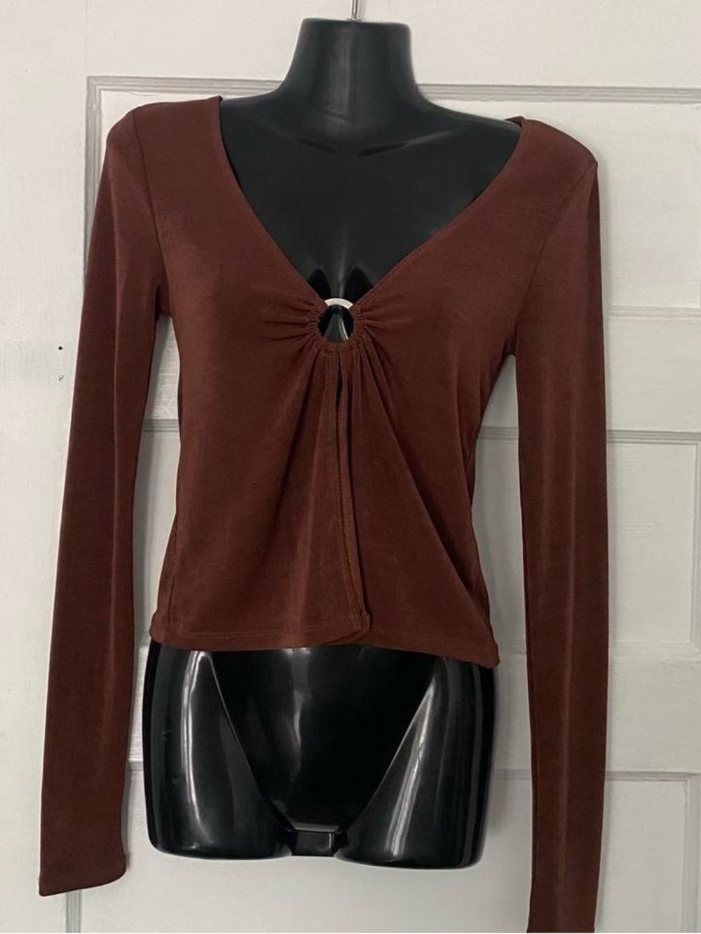 Garage Brown Long-Sleeve V-Neck Keyhole Top with opening